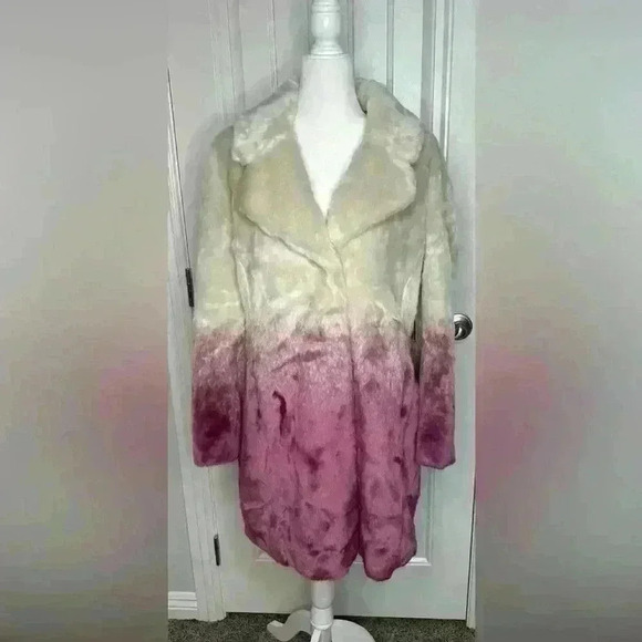 NWT Guess Clara Pink/Cream Faux Fur Coat, Size Large - Picture 3 of 14